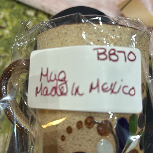 Mexican Pottery Tonala Sandstone Mug with Blue Flower - Picture 6 of 6